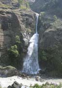 ̑ Chumchum Waterfall