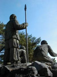 �������u