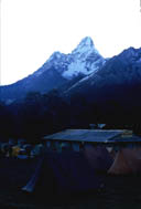 A}_uAma Dablam(ԉł̎)